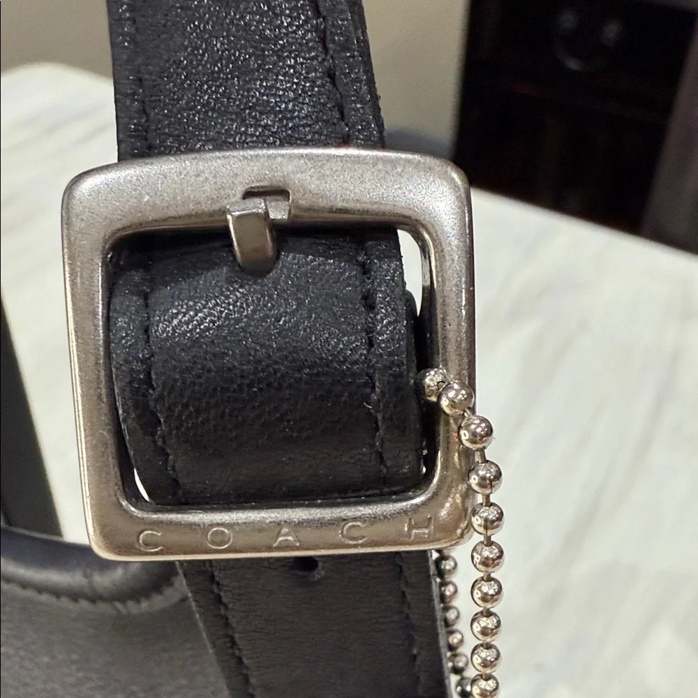 Vintage Coach Hippy Flap Black Leather Crossbody Bag -9135